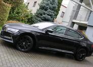 Škoda Superb 9