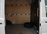 Volkswagen Crafter 18