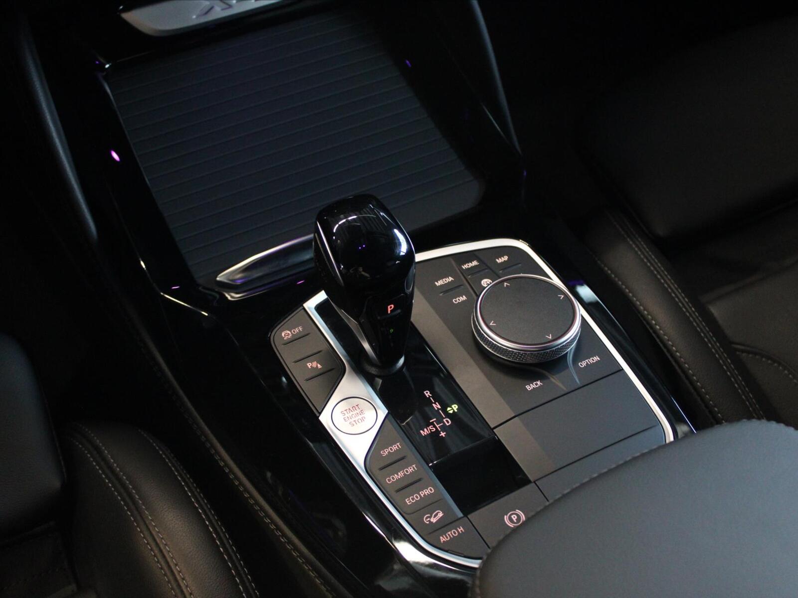 BMW X4 22
