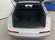 Audi Q7 31