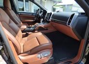 Porsche Cayenne 60
