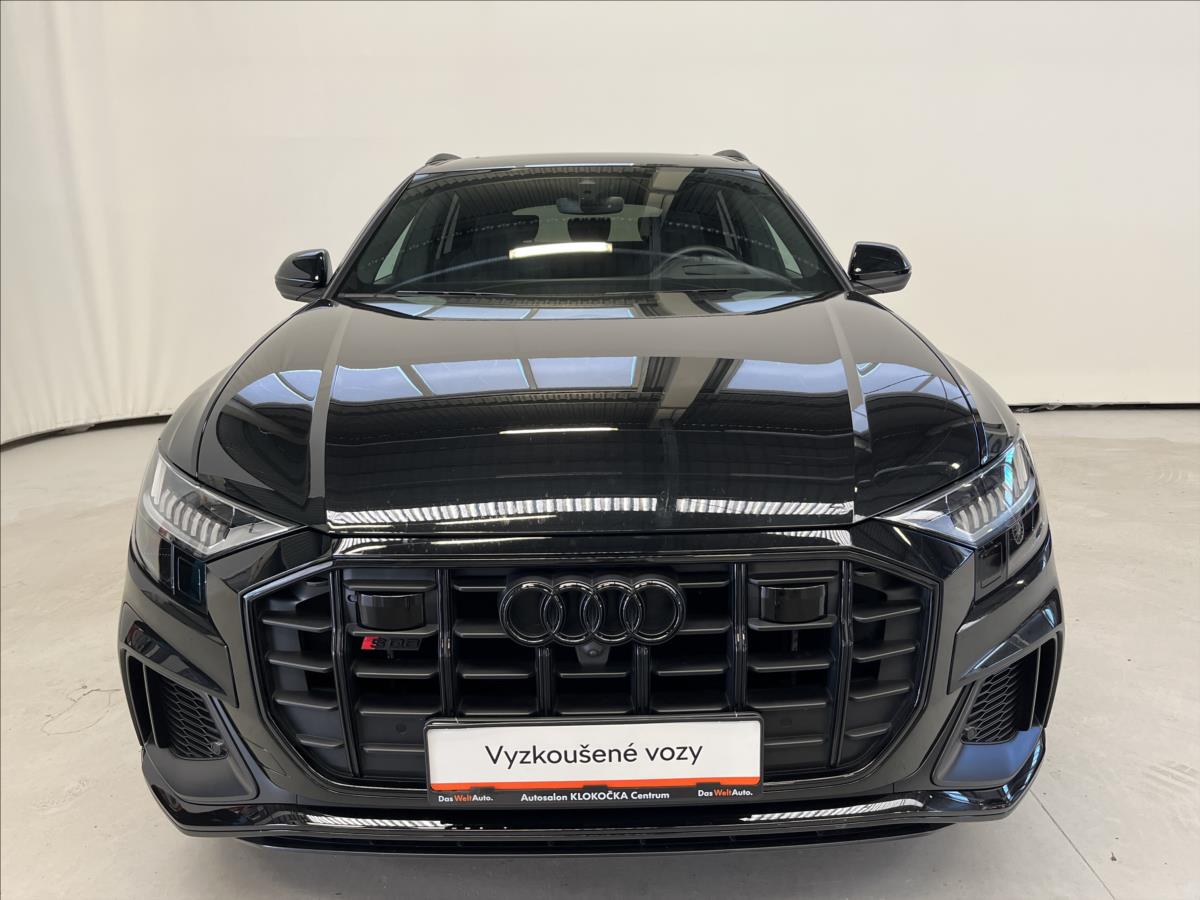 Audi SQ8