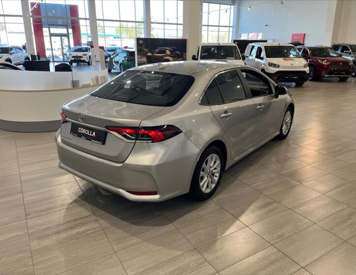 Toyota Corolla 5