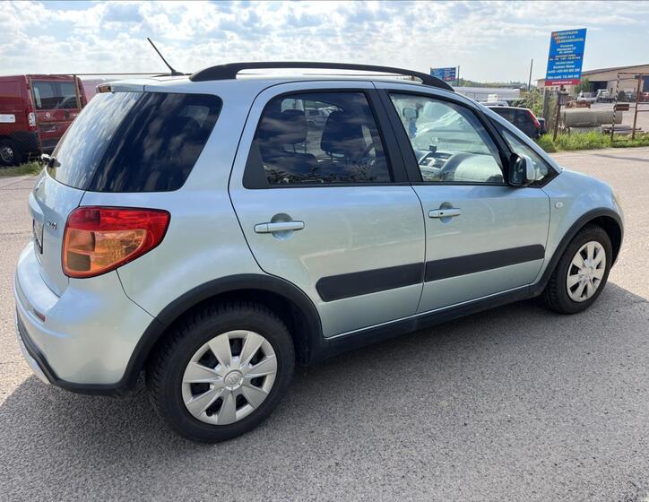Suzuki SX4 5