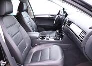 Volkswagen Touareg 15