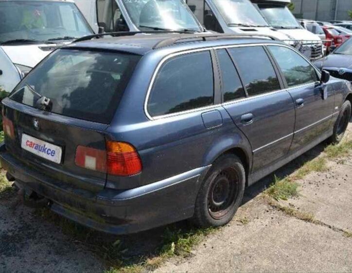 BMW Řada 5 4