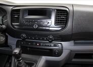 Opel Vivaro 21