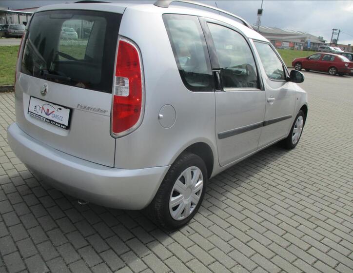 Škoda Roomster 4