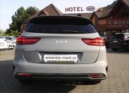 KIA Ceed 8