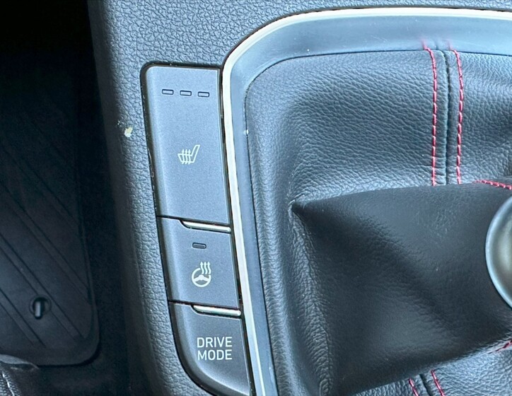 Hyundai i30 27