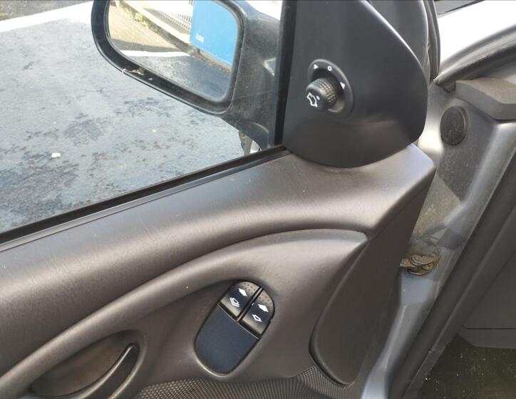 Ford Focus 13