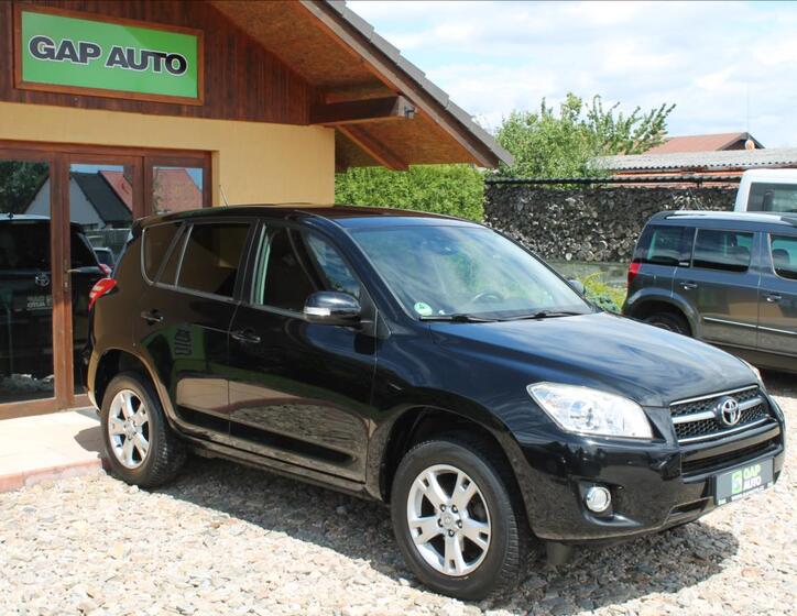 Toyota RAV4 1