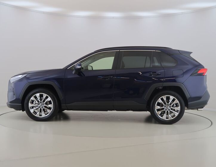 Toyota RAV4 8