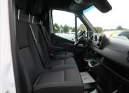 Mercedes-Benz Sprinter 13