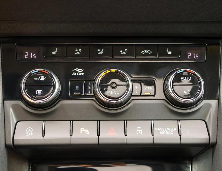 Škoda Karoq 30