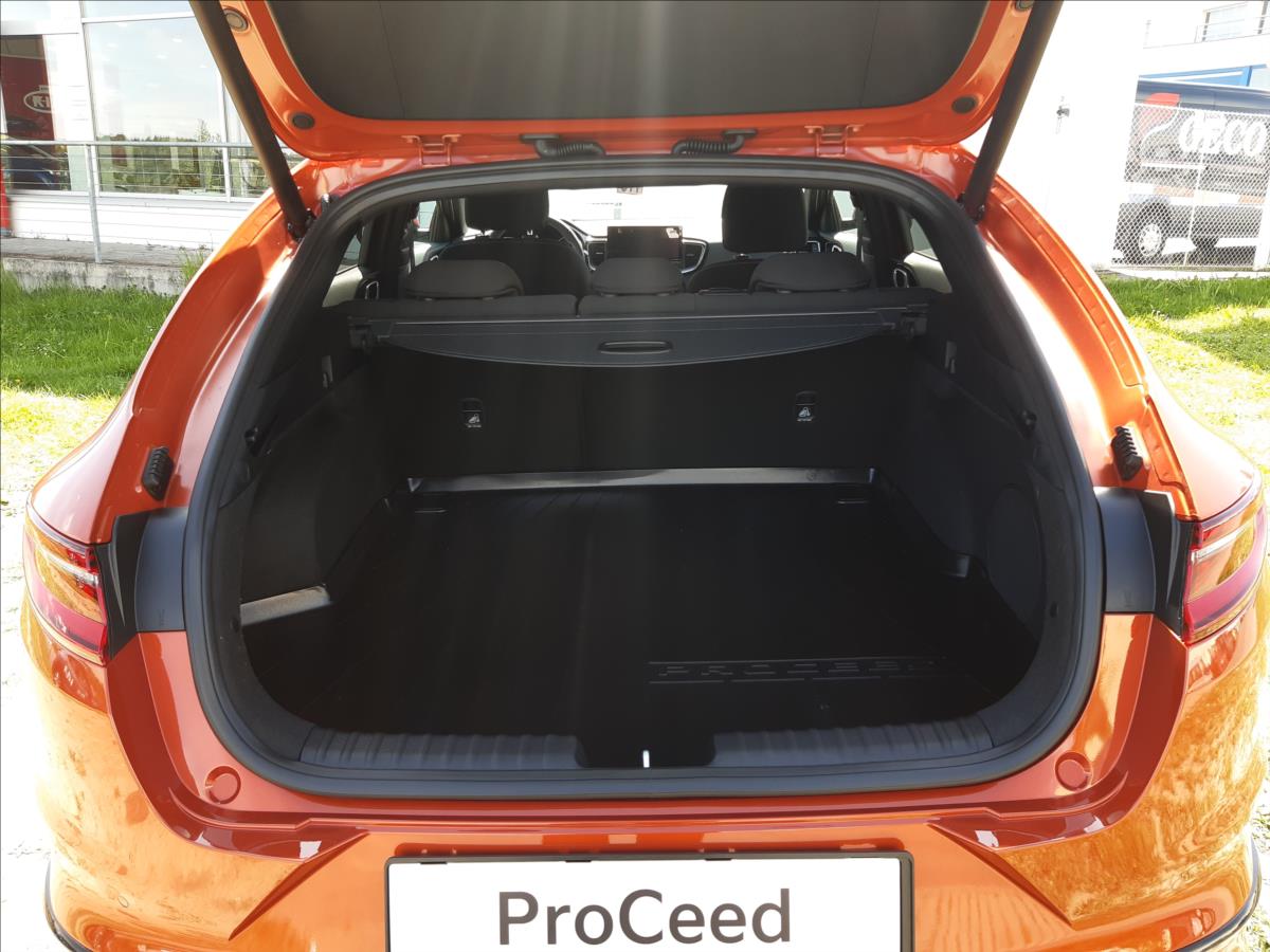 KIA ProCeed