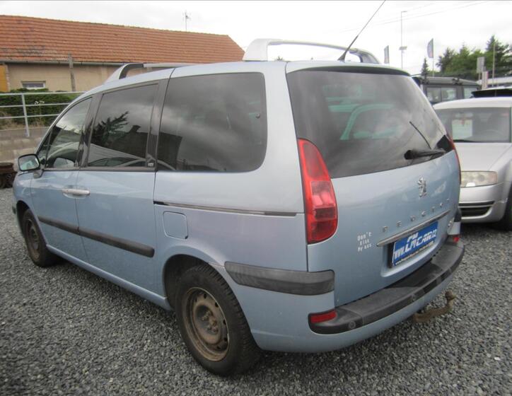 Peugeot 807 6