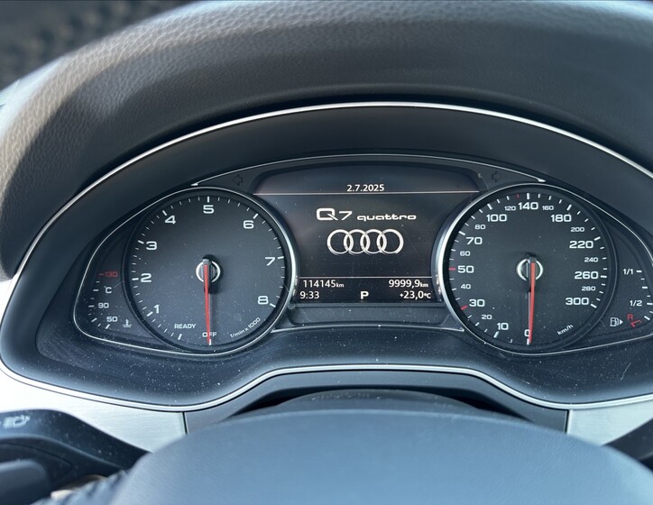 Audi Q7 13