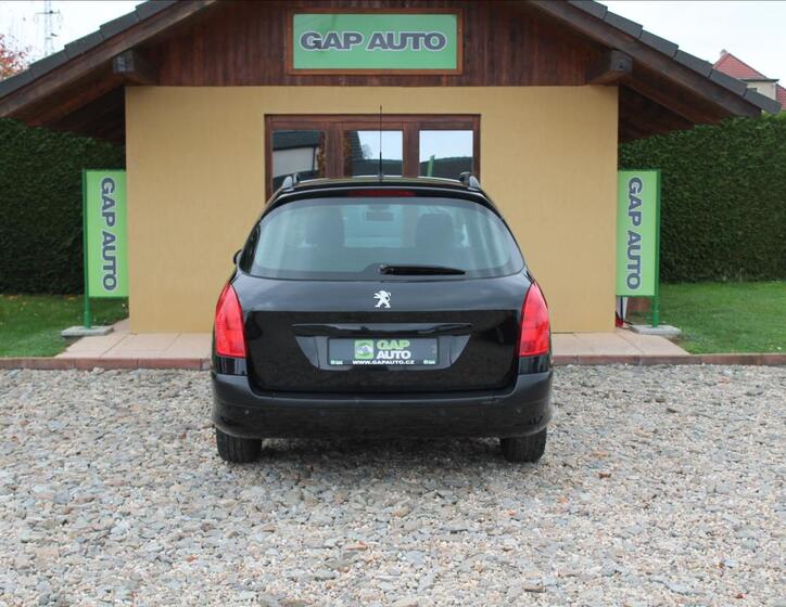 Peugeot 308 5