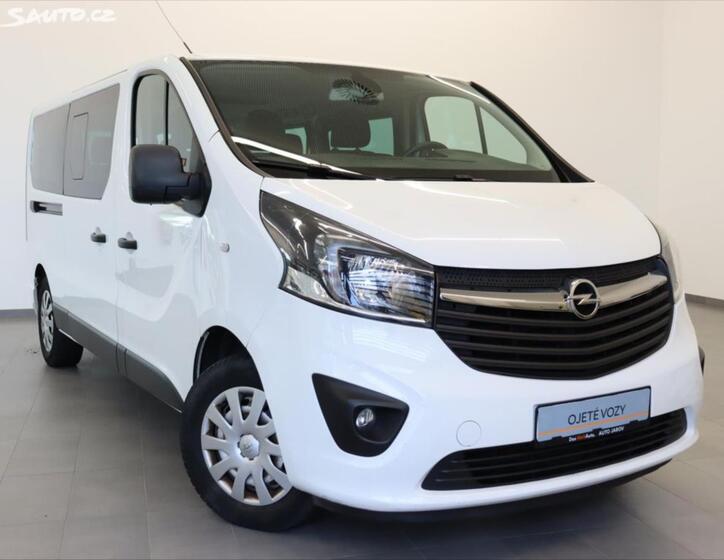 Opel Vivaro 1