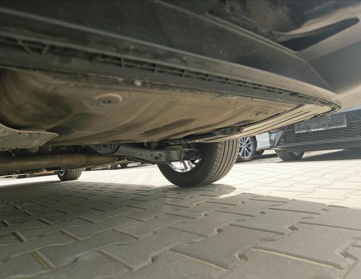Volkswagen Golf 31