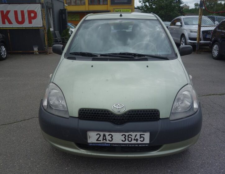 Toyota Yaris 2