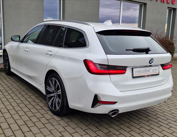 BMW Řada 3 8