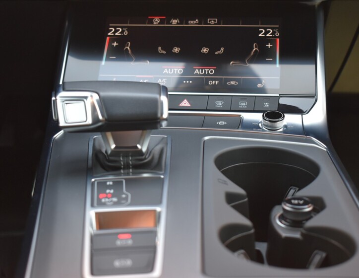 Audi A6 17