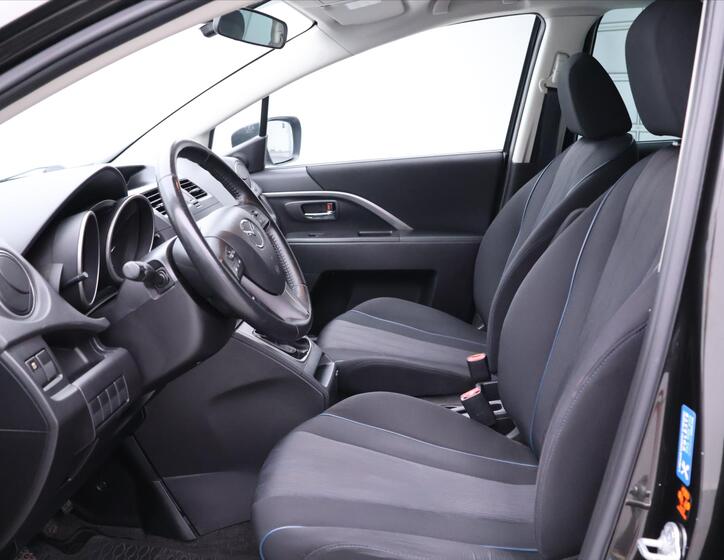 Mazda 5 11