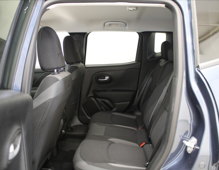 Jeep Renegade 7