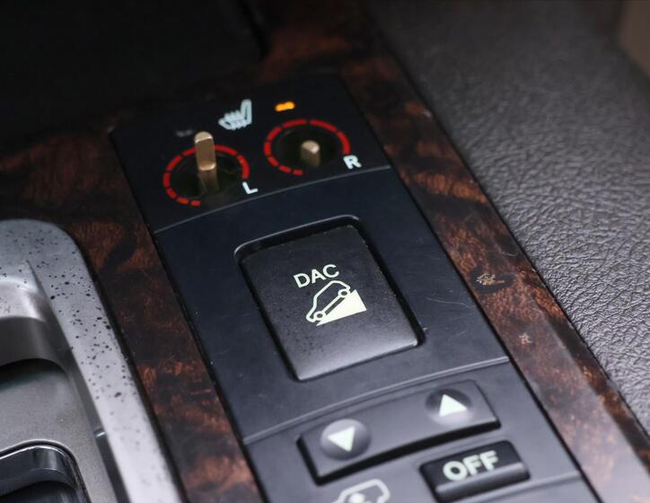 Toyota Land Cruiser 32