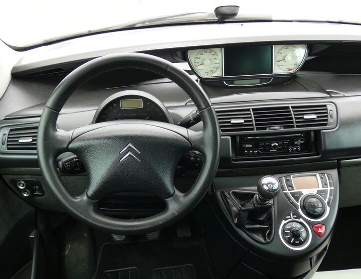 Citroën C8 32