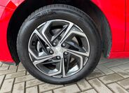 Hyundai i30 24