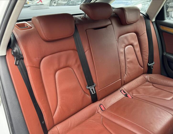 Audi A4 28