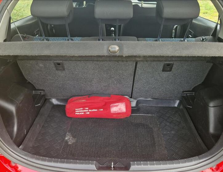 Toyota Yaris 20