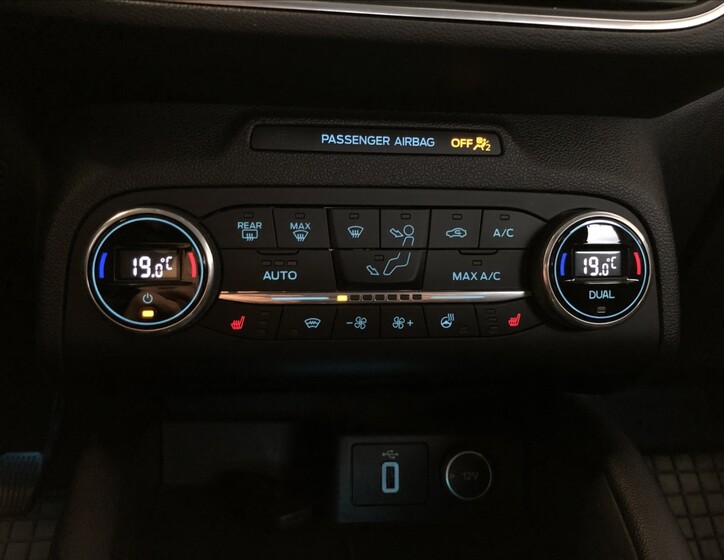 Ford Focus 29