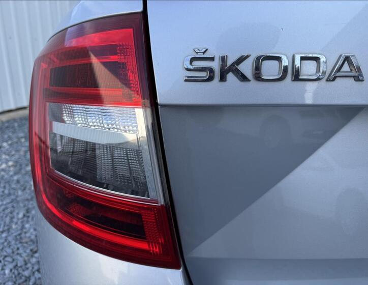 Škoda Octavia 15
