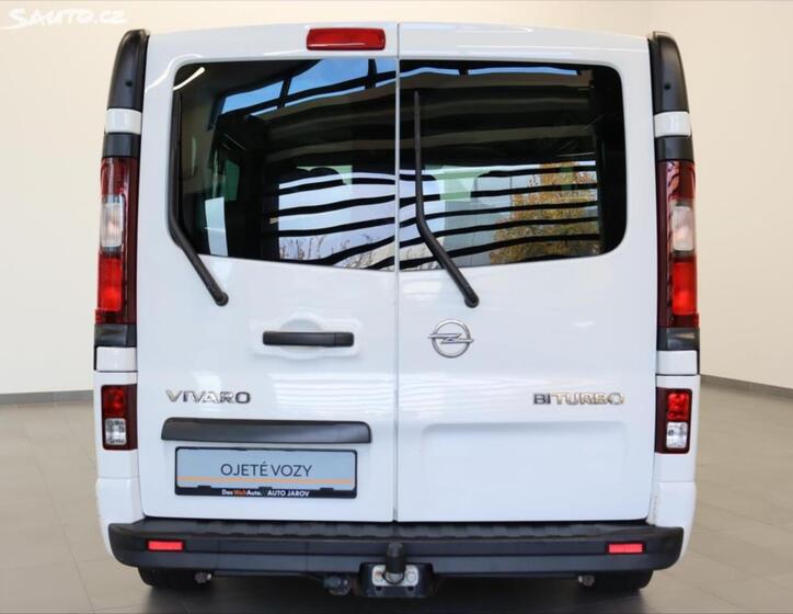 Opel Vivaro 3
