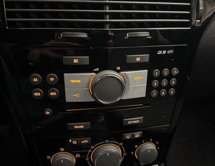 Opel Astra 16