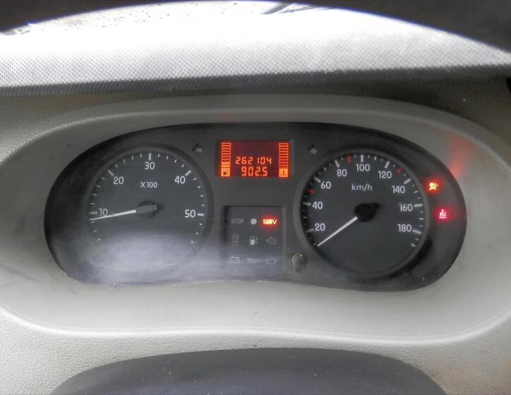 Renault Master 18