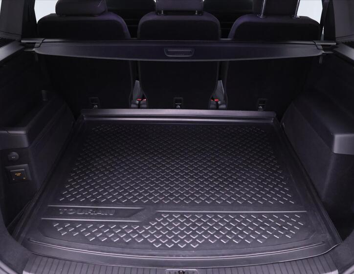 Volkswagen Touran 10