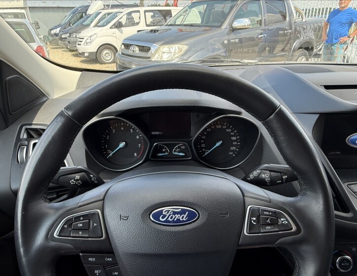 Ford Kuga 11