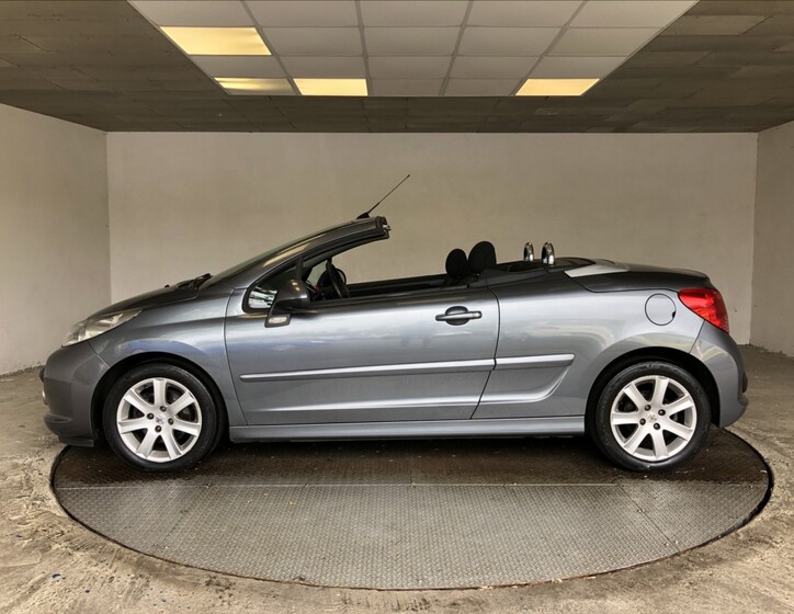 Peugeot 207 12