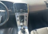 Volvo XC60 13