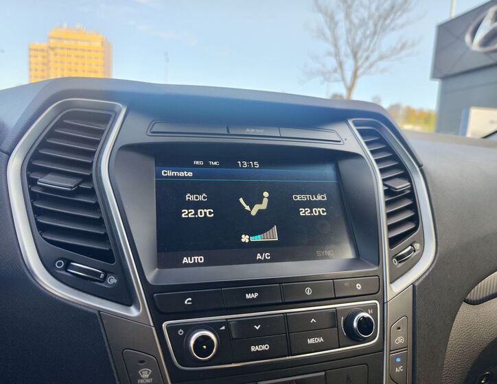 Hyundai Santa Fe 20