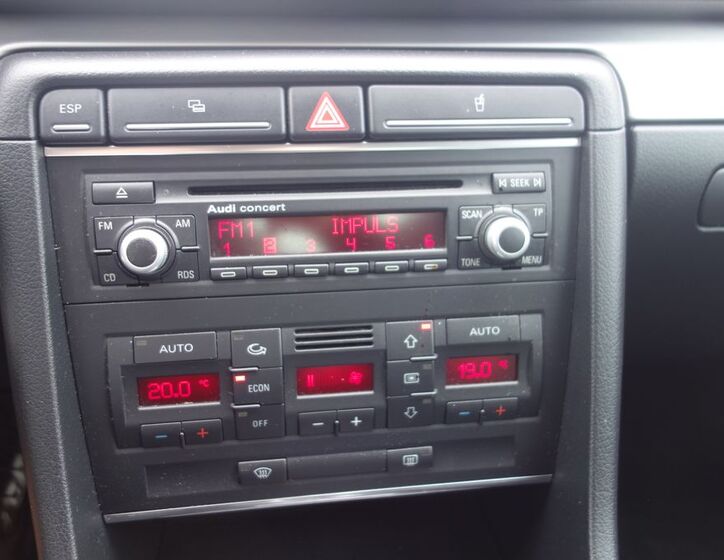 Audi A4 27