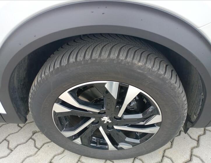 Peugeot 2008 26