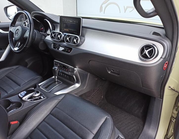 Mercedes-Benz Třídy X 16
