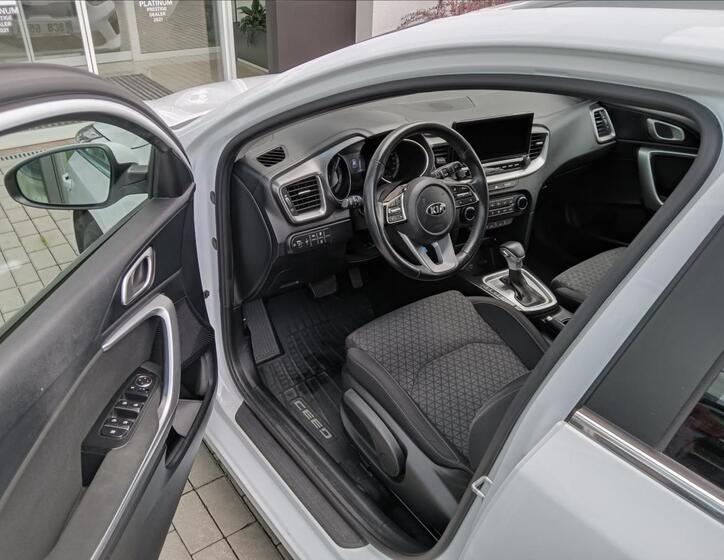 KIA Ceed 9
