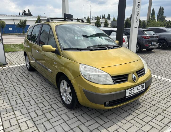 Renault Grand Scénic 8
